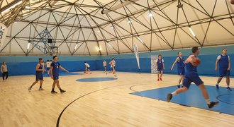 Obilazak obnovljene Košarkaške dvorane Brajda