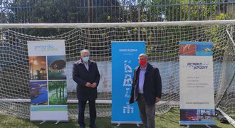 Potpisano pismo namjere o obnovi travnjaka Nogometnog igrališta Robert Komen